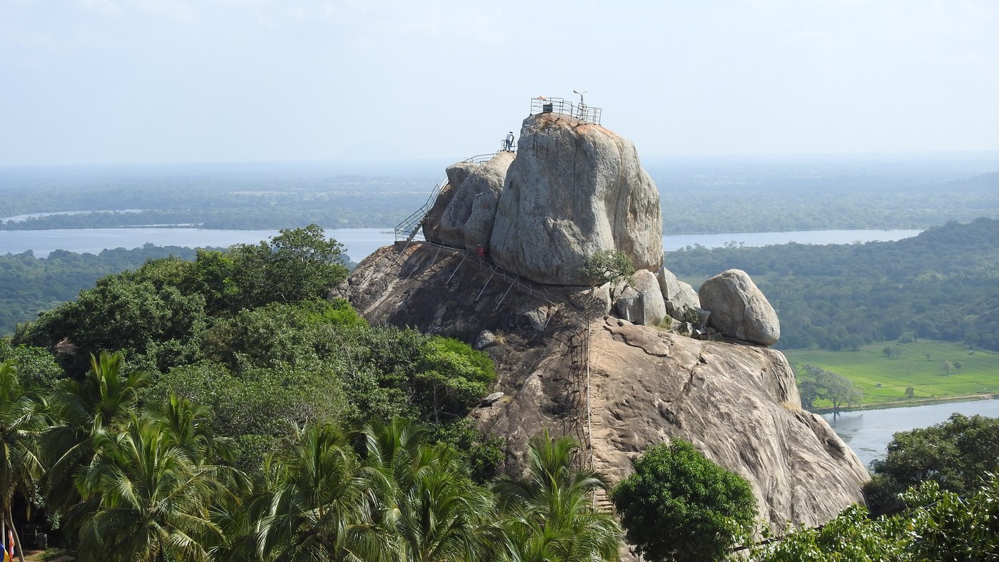 Ambasthala Dagoba