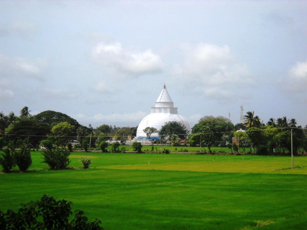 Tissa Wewa tank