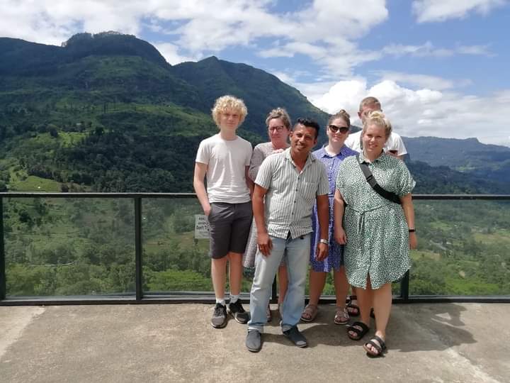 Knuckles mountain viewpoint