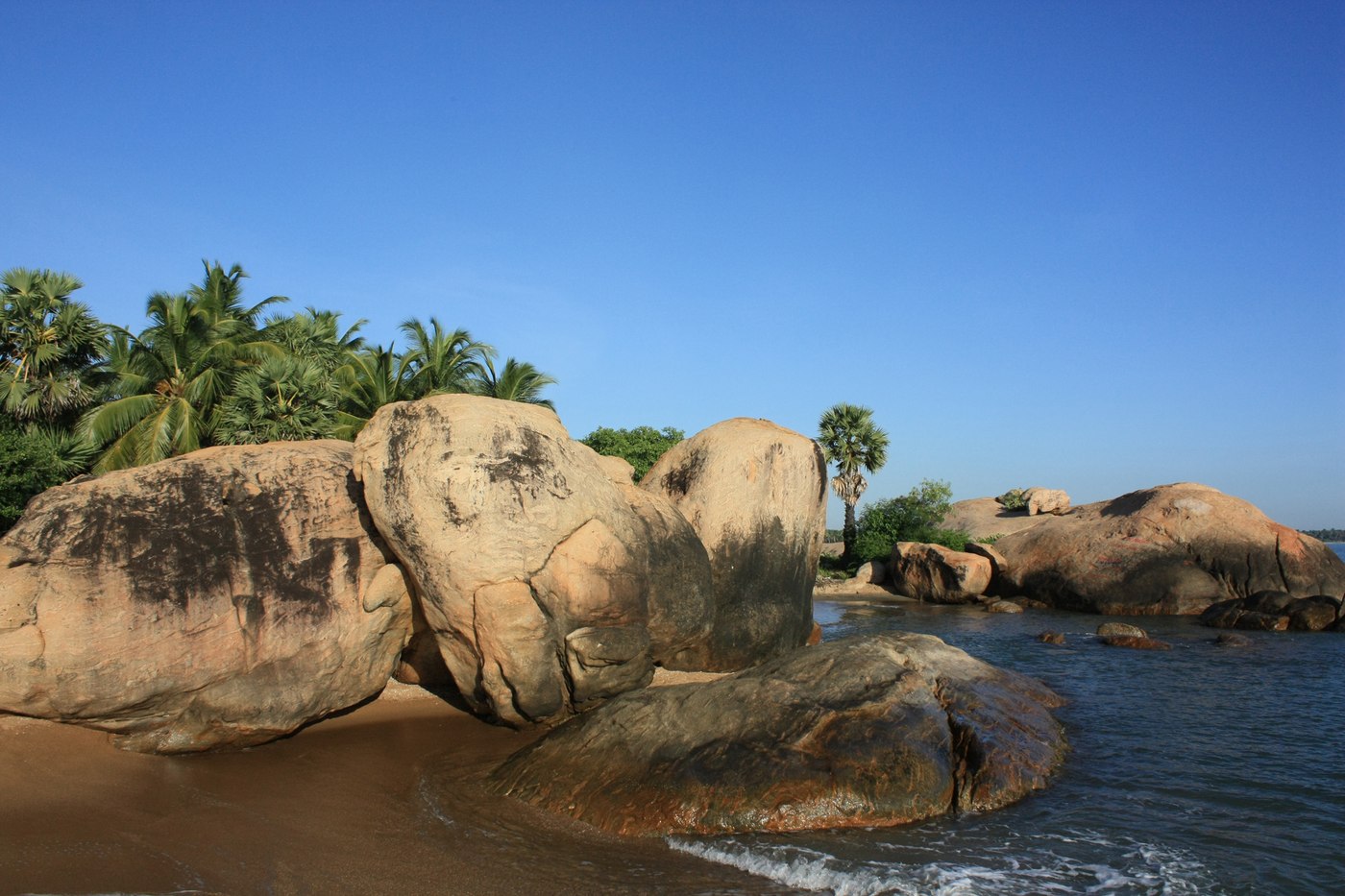Pasikuda Beach