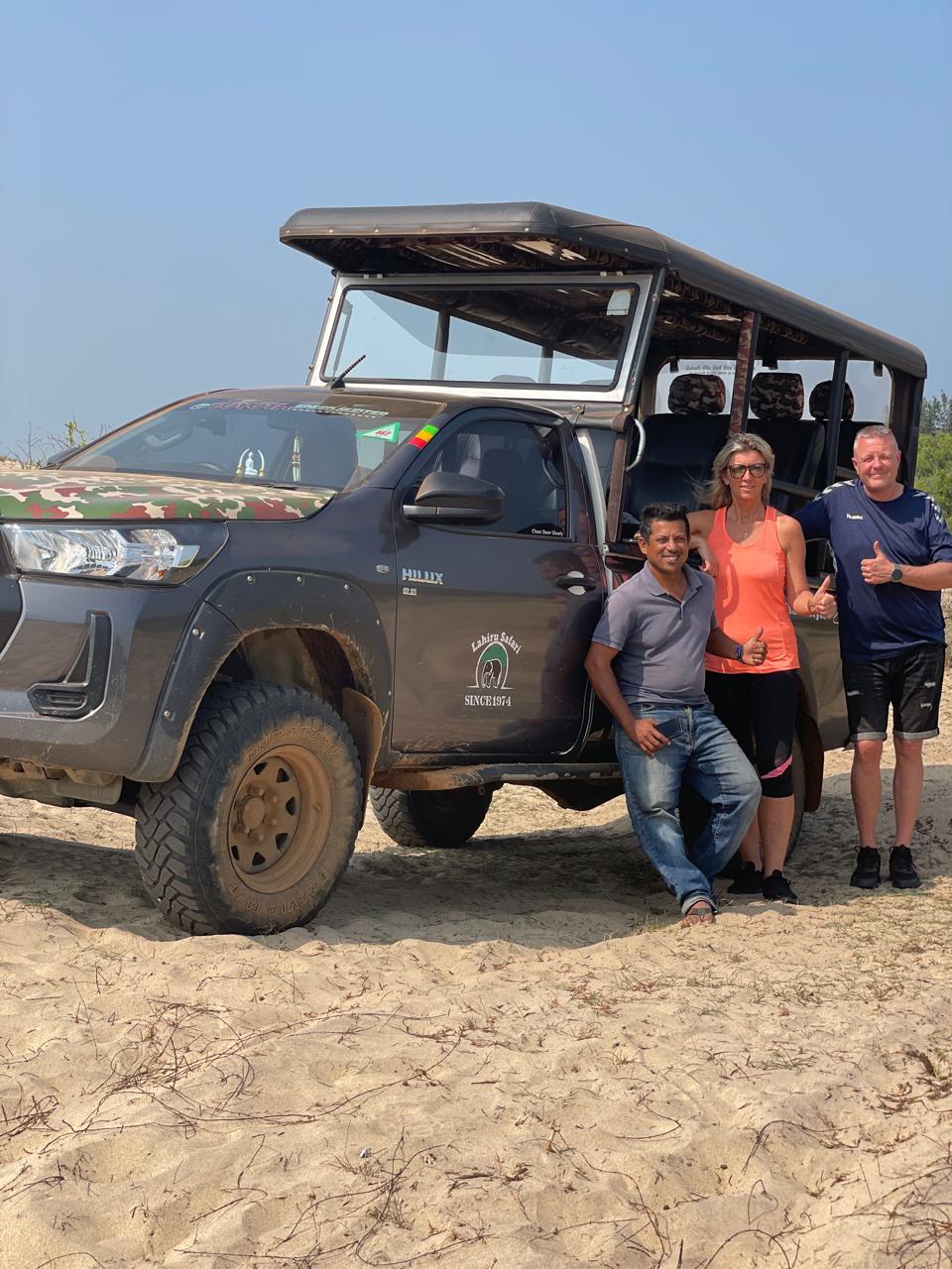 Safari jeep ready, Yala