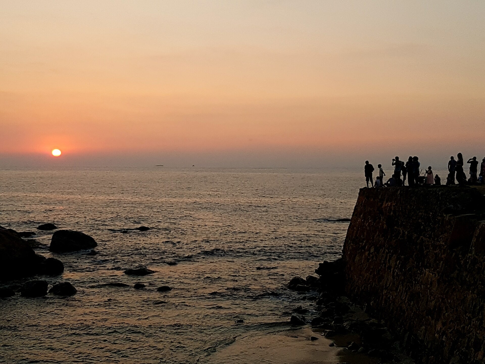 Sunset cocktails at Flag Rock