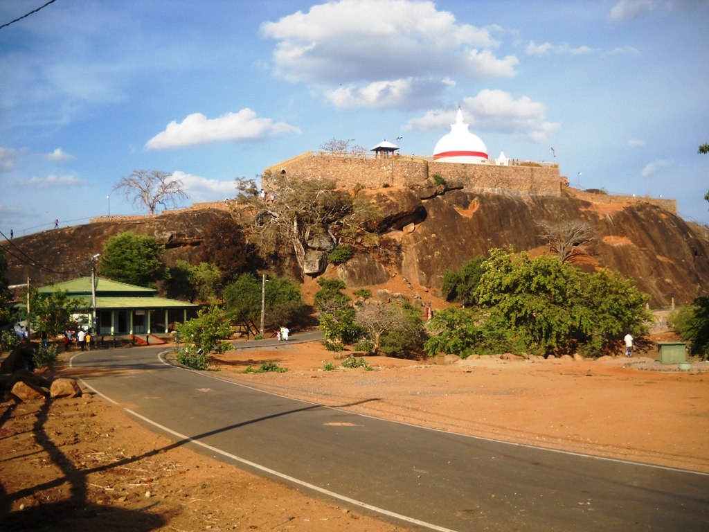Ancient Sithulpawwa Rock Temple